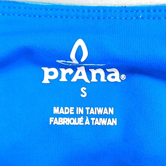 Women's Prana size Small Athletic Blue Capris - Picture 4 of 12